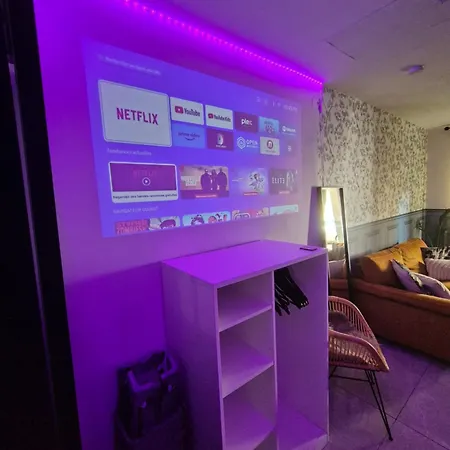 Апартаменты Le Nid Douillet Calme Proche Du Centre Parking Video Projecteur